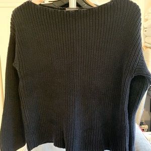VINCE navy sweater